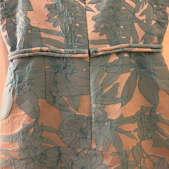 EUC Alexis Delphine Sash-Tie Embroidered Jacquard Midi Dress Tuscan Blue Sz L - Picture 6 of 8